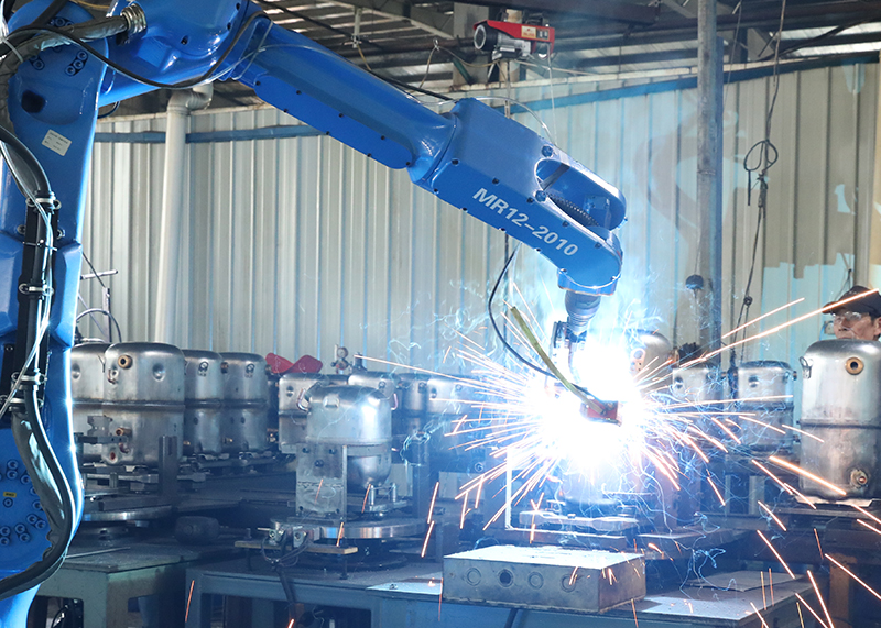 強強聯(lián)合!石特廣告圓滿完成浙江興發(fā)機車設備有限公司全方位品牌視覺服務