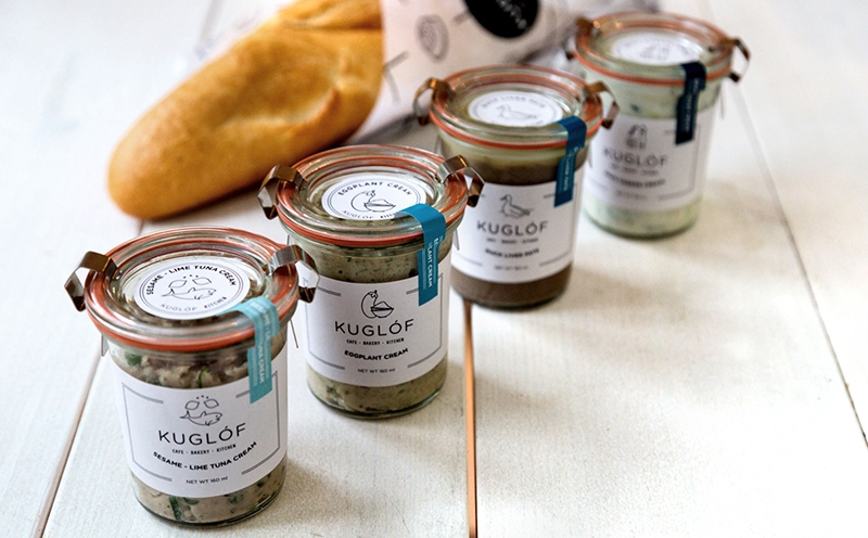 咖啡甜點包裝設計，包裝盒采用紙板本來的色彩